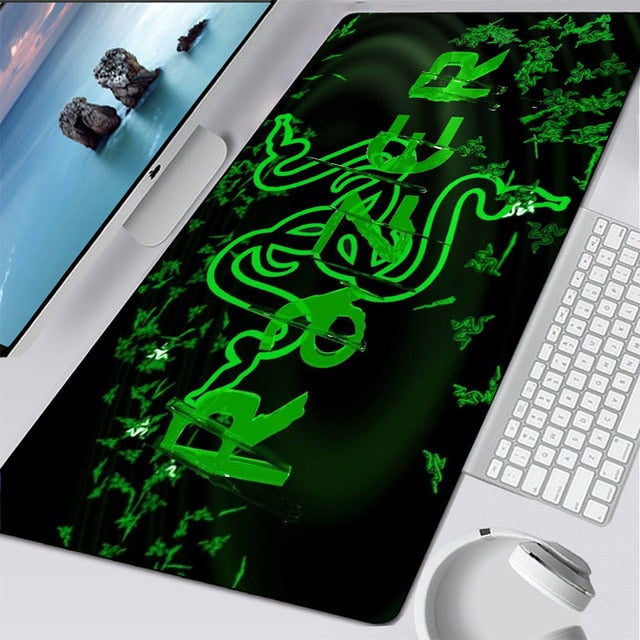 Razer Large Backlit Gaming Mouse Pad 900x400mm