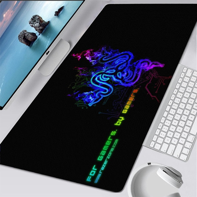 Razer Large Backlit Gaming Mouse Pad 900x400mm