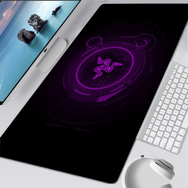 Razer Large Backlit Gaming Mouse Pad 900x400mm